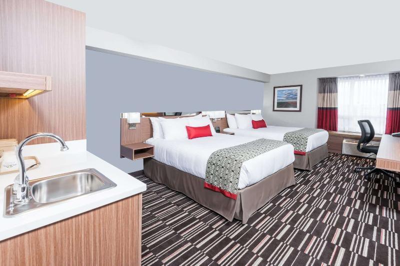 Microtel Inn & Suites By Wyndham Oyster Bay Ladysmith Dış mekan fotoğraf