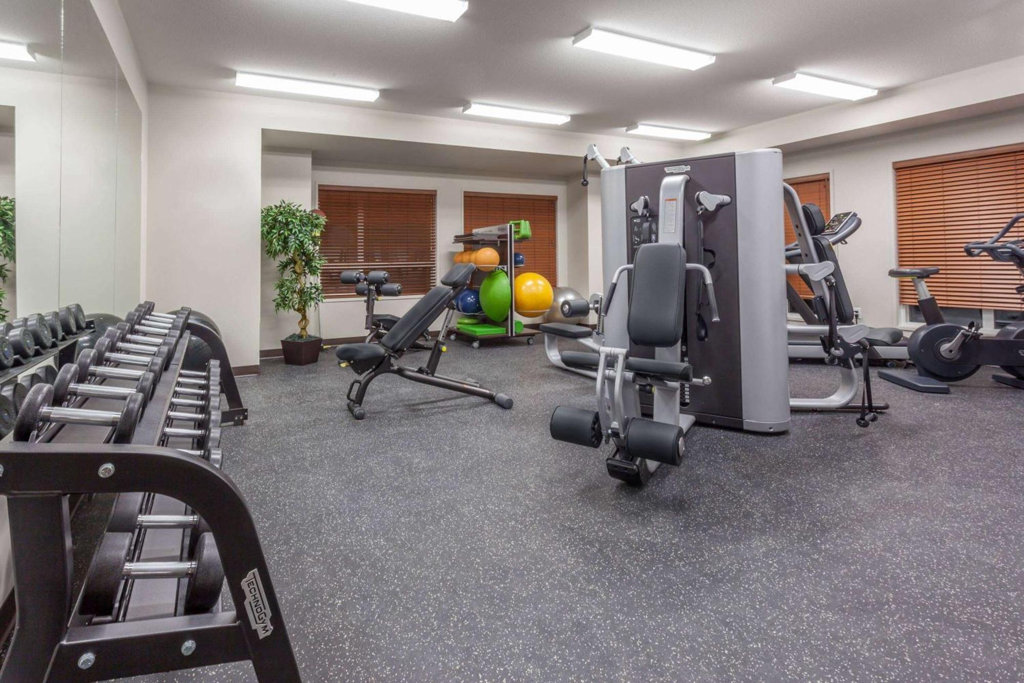 Microtel Inn & Suites By Wyndham Oyster Bay Ladysmith Dış mekan fotoğraf